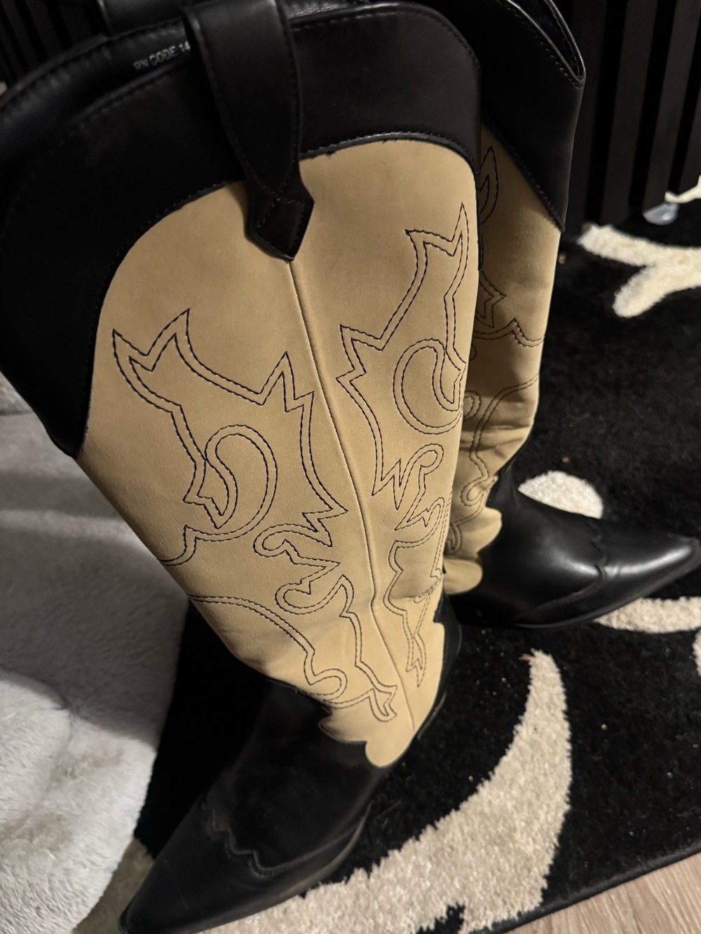Two-Tone Black and Beige Western Boots